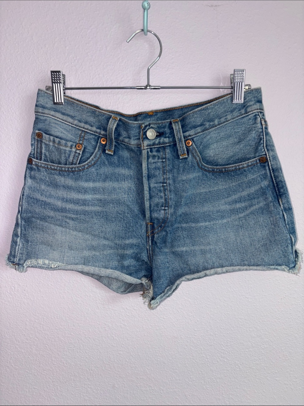 Classic Levi’s 501 short shorts